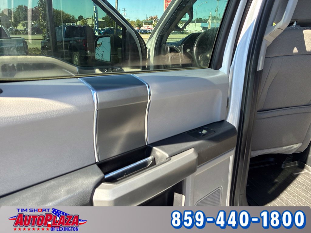 Used 2018 Ford F150 XLT w/ Equipment Group 301A Mid AWD/4WD image 19