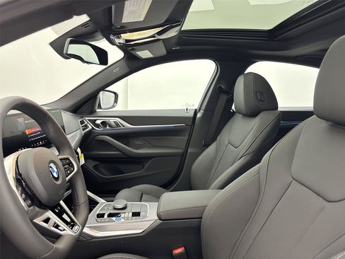 Used 2026 BMW i4 xDrive40i w/ M Sport Package AWD/4WD image 24
