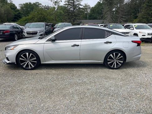 Used 2021 Nissan Altima 2.5 SR FWD image 8