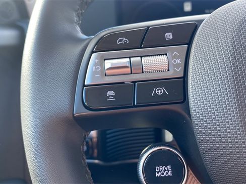 Certified 2025 Hyundai Ioniq 5 SEL image 23