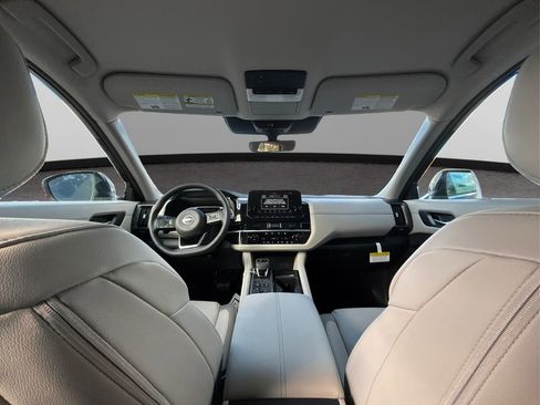 New 2025 Nissan Pathfinder SL image 22