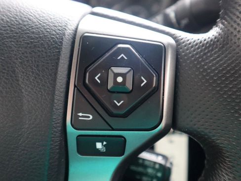 Used 2019 Toyota Tacoma SR5 image 60