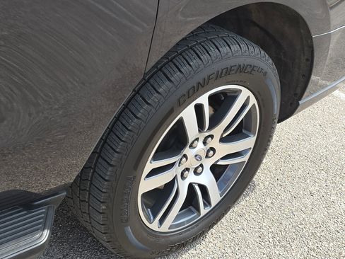 Certified 2024 Ford Expedition Max Limited image 10