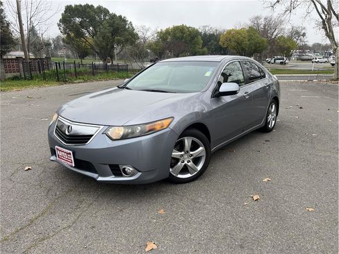 Used 2013 Acura TSX Sedan FWD image 3