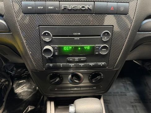 Used 2009 Ford Fusion SE image 27