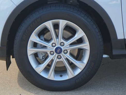 Used 2017 Ford Escape SE FWD image 7