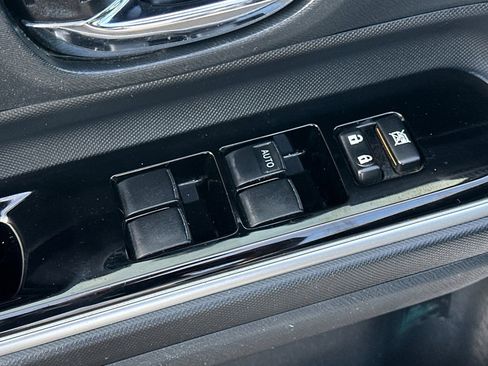 Used 2015 Toyota Prius C Two FWD image 12