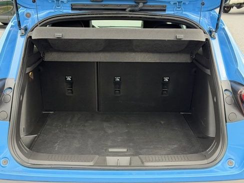 Certified 2024 Chevrolet Trax RS w/ Sunroof Package FWD image 14