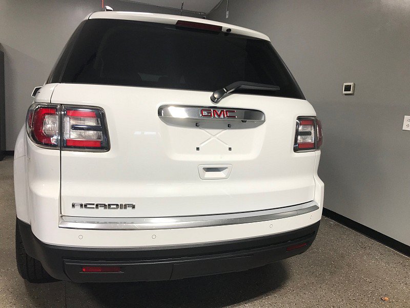 Used 2016 GMC Acadia SLT FWD image 4