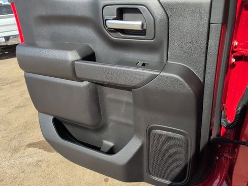 New 2026 Chevrolet Silverado 1500 Custom RWD image 9