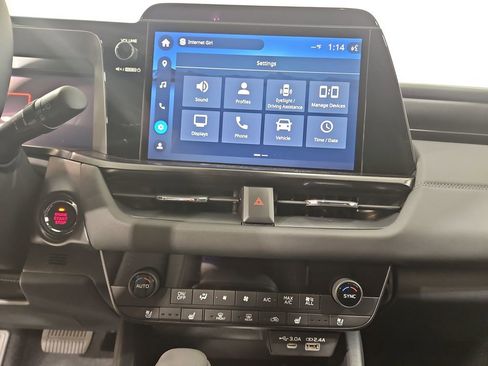 New 2026 Subaru Outback Touring AWD/4WD image 18