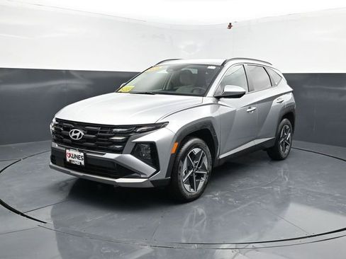Used 2025 Hyundai Tucson SEL image 3