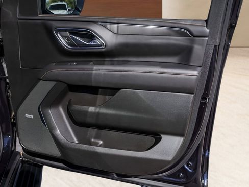 Used 2022 GMC Yukon AT4 image 31