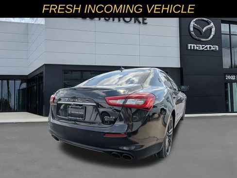 Used 2019 Maserati Ghibli RWD image 3