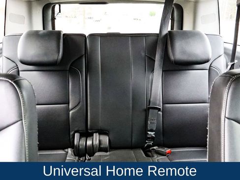 Used 2018 Chevrolet Suburban Premier image 19