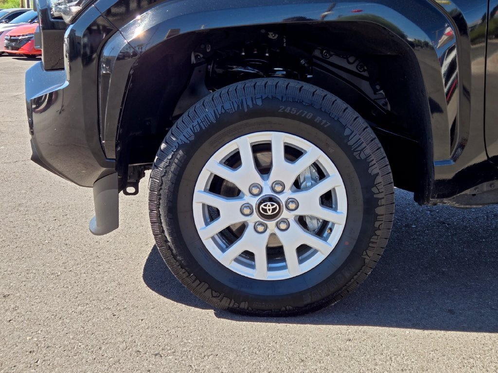 Used 2024 Toyota Tacoma SR5 RWD image 9