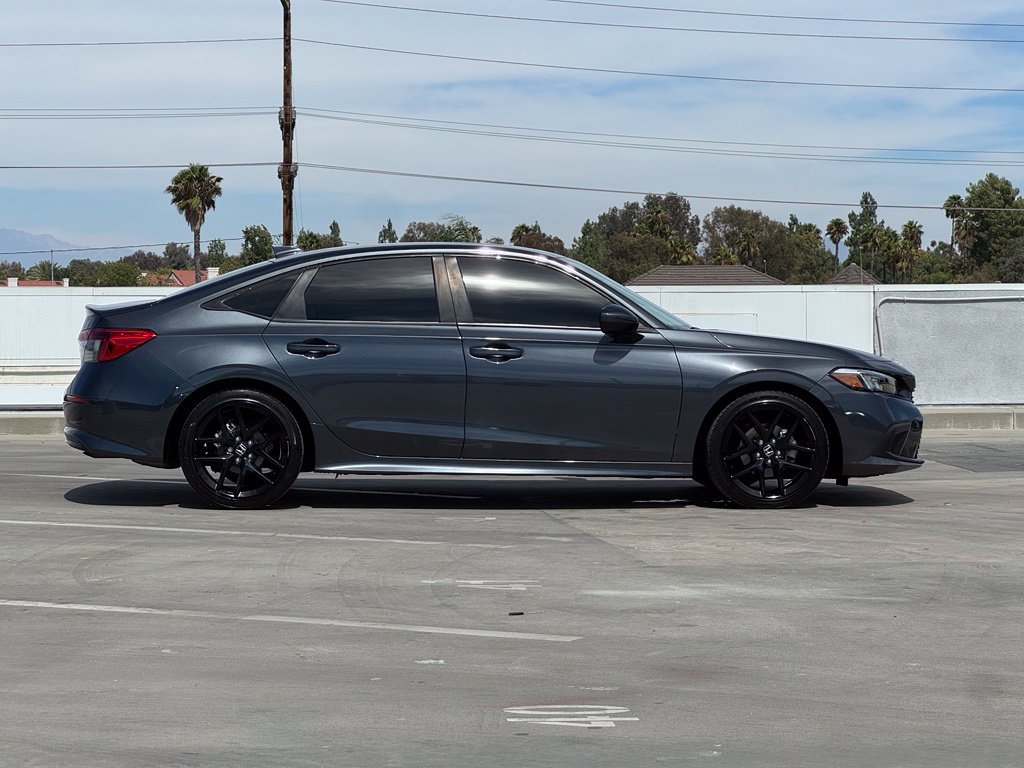 Used 2024 Honda Civic EX image 29
