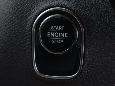 Used 2021 Mercedes-Benz Sprinter 2500 image 29