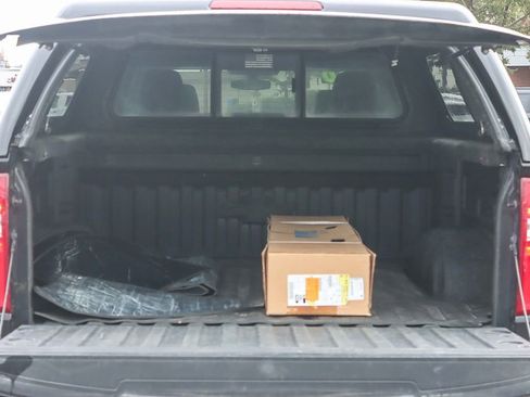 Used 2020 Chevrolet Silverado 1500 LT Trail Boss w/ Midnight Edition image 57