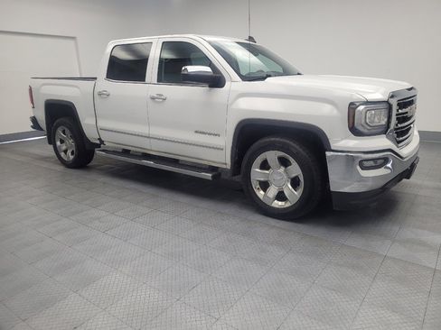 Used 2018 GMC Sierra 1500 SLT w/ SLT Premium Package image 11