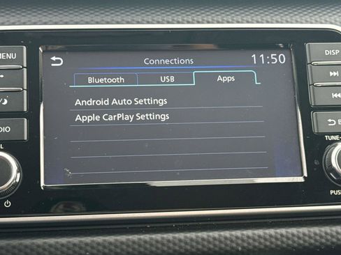 Used 2024 Nissan Kicks S image 21