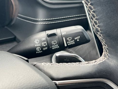 Used 2021 Jeep Grand Cherokee L Limited image 40