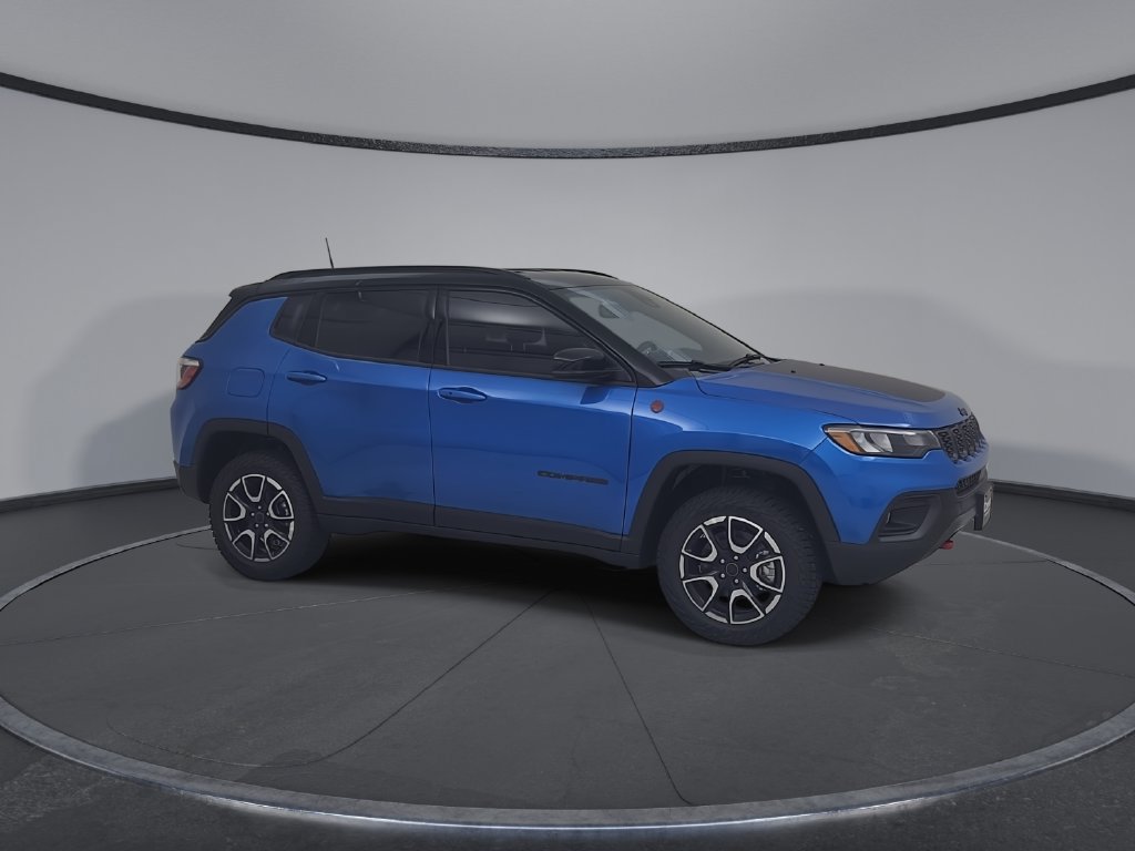 New 2026 Jeep Compass Trailhawk AWD/4WD image 2