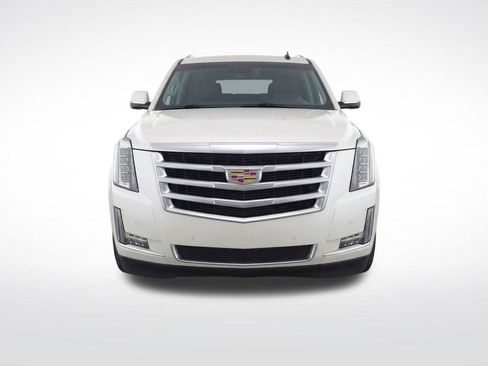 Certified 2018 Cadillac Escalade Platinum image 6