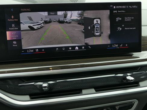 Used 2024 BMW X7 xDrive40i image 20