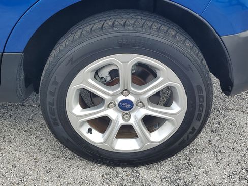 Used 2019 Ford EcoSport SE w/ SE Convenience Package image 9