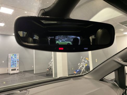 Used 2020 Chrysler Pacifica Limited w/ Advanced Safetytec Group image 32