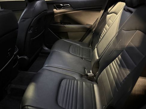 Used 2024 Kia Sportage SX image 23