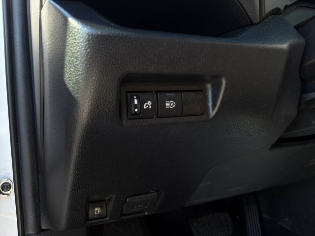 Used 2022 Toyota RAV4 LE AWD/4WD image 33