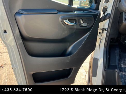 Used 2026 Mercedes-Benz Sprinter 2500 image 14