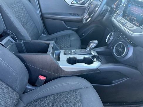 Used 2020 Chevrolet Blazer LT FWD image 17