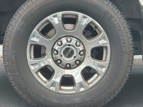 Used 2020 Ford F350 Lariat w/ Lariat Ultimate Package AWD/4WD image 26