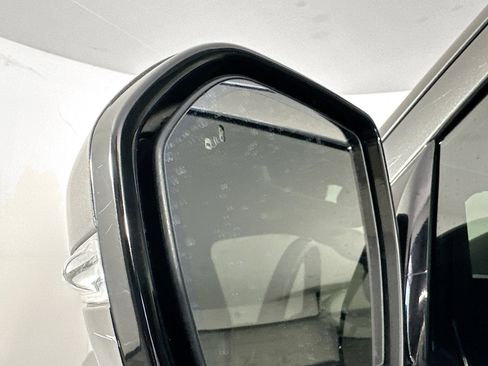 Used 2021 Ford Expedition Max Limited image 16