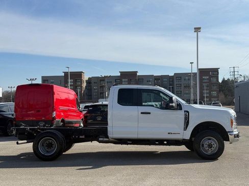 Certified 2023 Ford F350 XL w/ Snow Plow Prep Package image 2