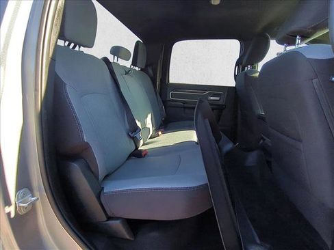 Used 2023 RAM 2500 Big Horn w/ Level 1 Equipment Group image 18