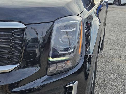 Used 2022 Kia Telluride S image 11
