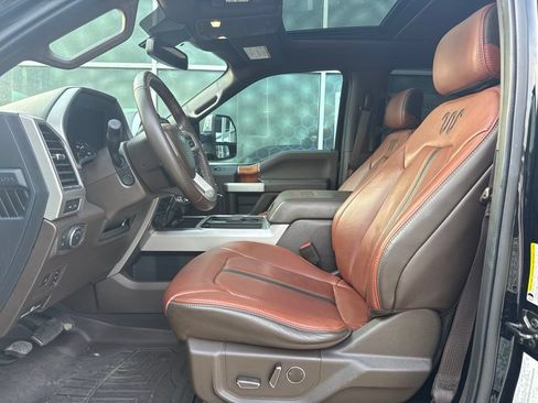 Used 2022 Ford F250 King Ranch w/ King Ranch Ultimate Package AWD/4WD image 9