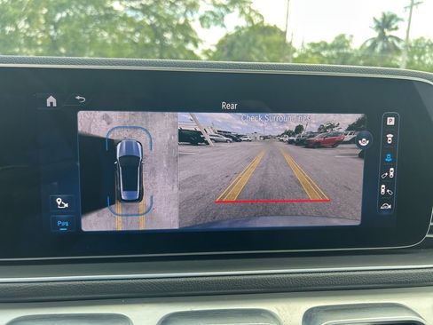 Used 2024 Mercedes-Benz GLE 450e 4MATIC image 14