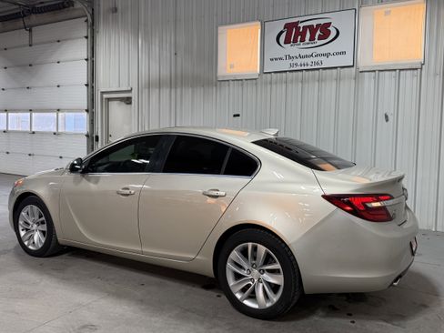Used 2015 Buick Regal Premium image 12