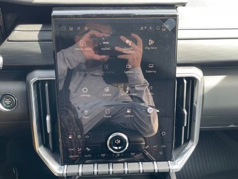 New 2026 GMC Acadia Elevation w/ Black Edition FWD image 9