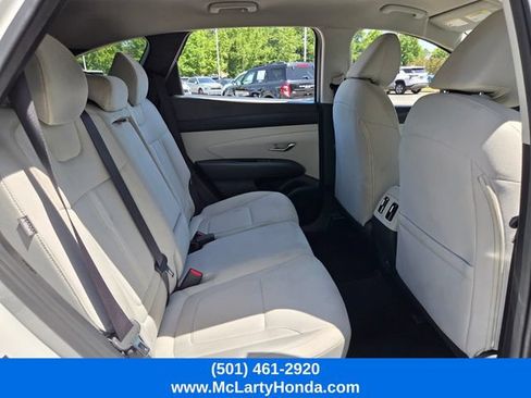 Used 2025 Hyundai Tucson SEL FWD image 17
