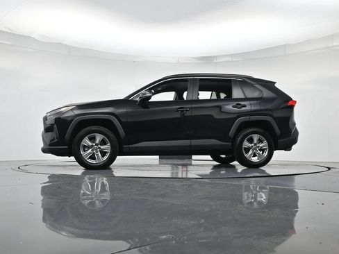 Used 2023 Toyota RAV4 XLE AWD/4WD image 36