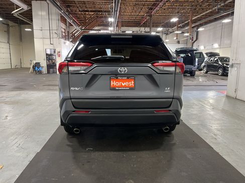 Used 2024 Toyota RAV4 LE AWD/4WD image 6