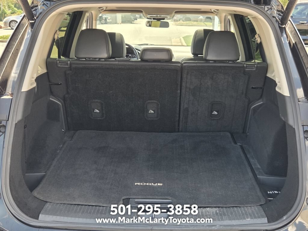 Used 2024 Nissan Rogue SV w/ SV Premium Package FWD image 13
