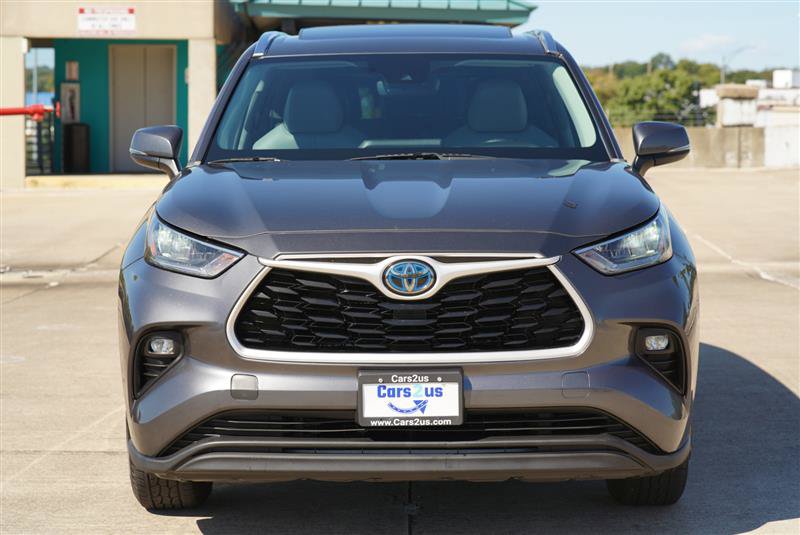 Used 2020 Toyota Highlander XLE AWD/4WD image 10