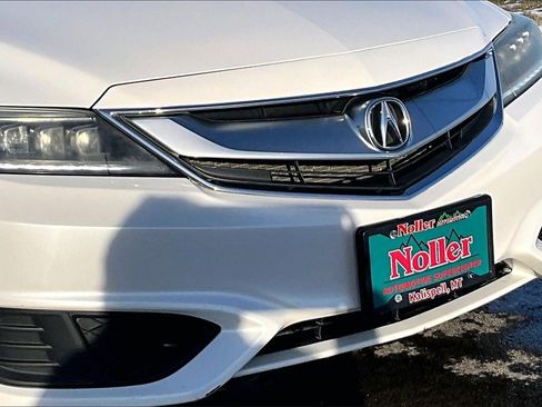 Used 2017 Acura ILX Base image 28